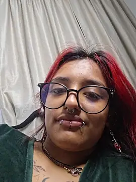 carolinerue online show from 26, 3, 2026