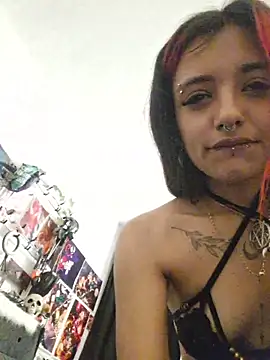 carolinerue online show from 16, 5, 2026
