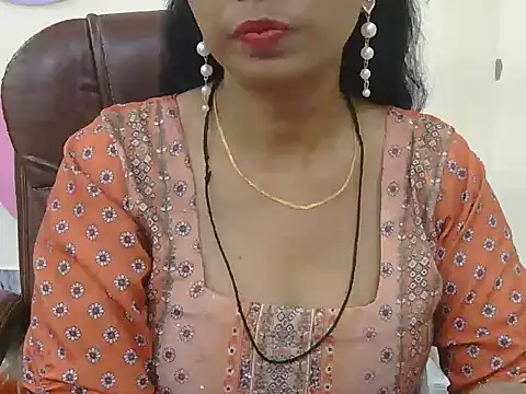 MISS SOMIYA online show from 10, 7, 2026