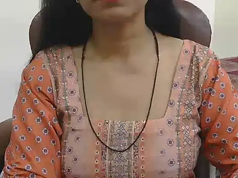 MISS SOMIYA online show from 7, 7, 2026