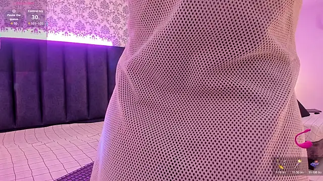 NalahCampbell online show from 17, 11, 2025