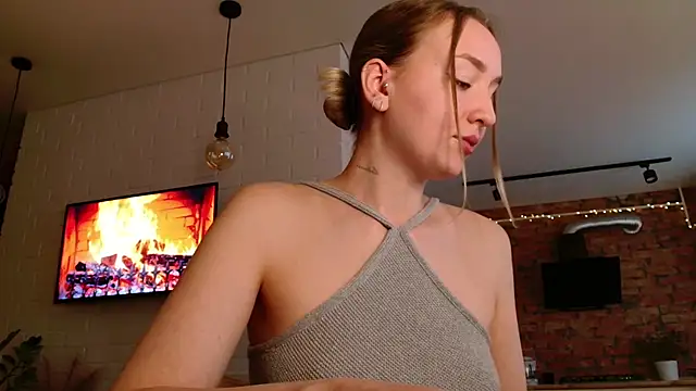 WhitePrincessLuna online show from 26, 9, 2025