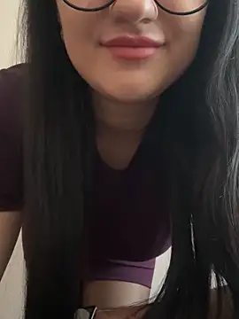 Molly-molly- online show from 10, 9, 2025