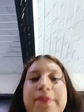 Shell Latina online show from 3, 12, 2025