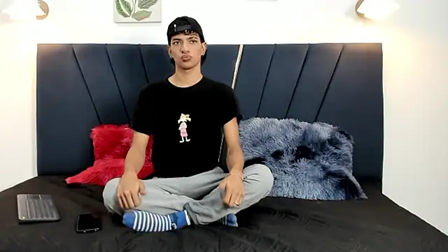 maicol cum23 online show from 2, 10, 2025