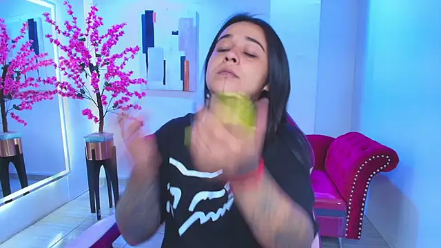 Snapshot of Black_roseee chatting on 3, 2, 2026 Black roseee online show from 3, 2, 2026