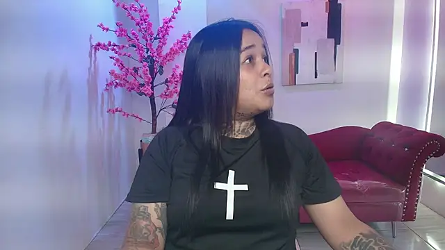 Black roseee online show from 18, 11, 2025