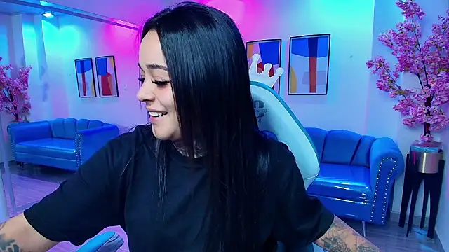 Black roseee online show from 14, 3, 2026