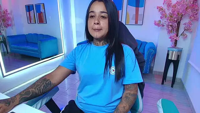Black roseee online show from 14, 5, 2026