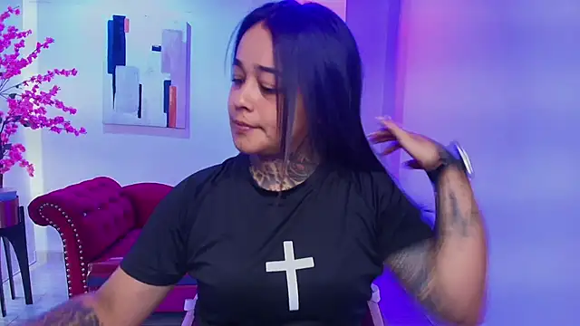 Black roseee online show from 10, 1, 2026