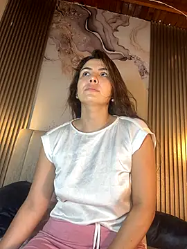 Dakota Evanns online show from 10, 11, 2025