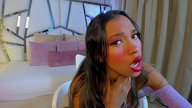 Susanna Cute online show from 8, 4, 2026