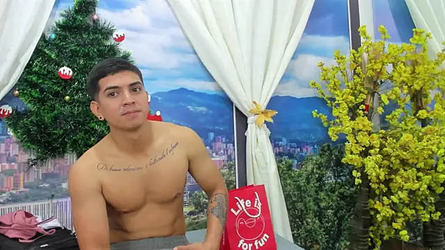 Sarahwalkerr online show from 22, 11, 2025