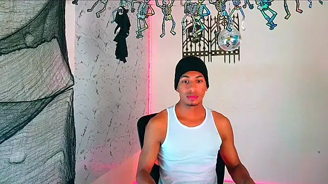 lorian vikel online show from 4, 10, 2025