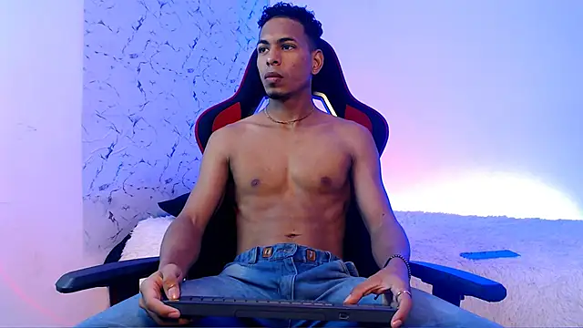 lorian vikel online show from 26, 11, 2025