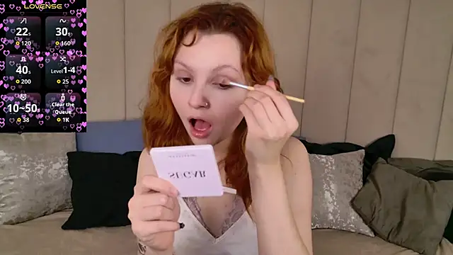 AlisHanson online show from 23, 9, 2025