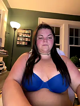 PlayWithBrittany online show from 28, 10, 2025