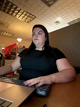 PlayWithBrittany online show from 22, 10, 2025