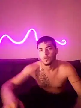 Bbzinha 18 online show from 19, 11, 2025