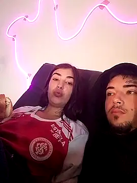 Bbzinha 18 online show from 25, 11, 2025