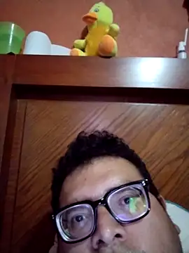 Santiagoqro85 online show from 8, 10, 2025