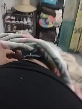 Santiagoqro85 online show from 9, 3, 2026