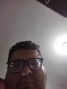 Santiagoqro85 online show from 8, 5, 2026