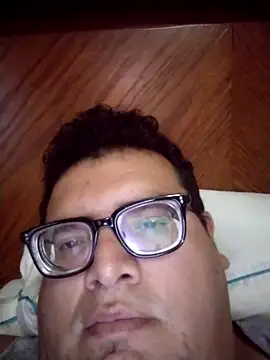 Santiagoqro85 online show from 2, 10, 2025