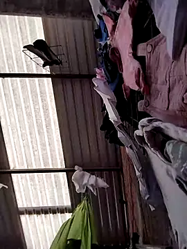 Santiagoqro85 online show from 3, 10, 2025