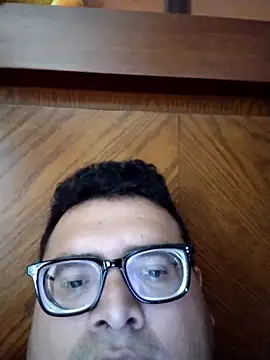 Santiagoqro85 online show from 12, 9, 2025