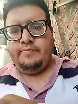 Santiagoqro85 online show from 1, 10, 2025