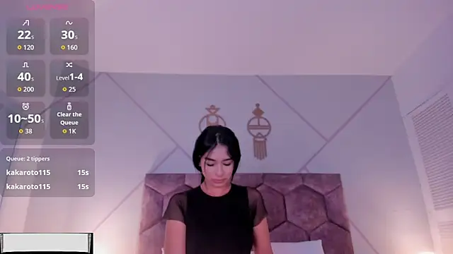 nicol giraldoo online show from 31, 3, 2026