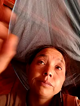 kemtuoi-sex online show from 21, 9, 2025