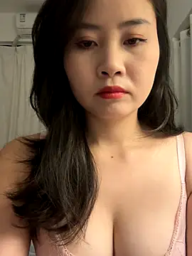 wly2028 online show from 2, 11, 2025