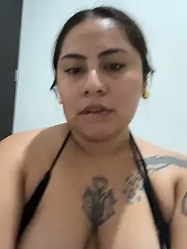 Snapshot of Edalyn29 chatting on 3, 12, 2025 Edalyn29 online show from 3, 12, 2025