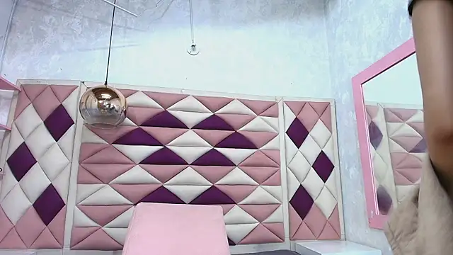 abbyrouss  online show from 19, 9, 2025