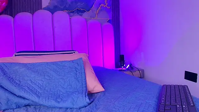 abbyrouss  online show from 25, 2, 2026