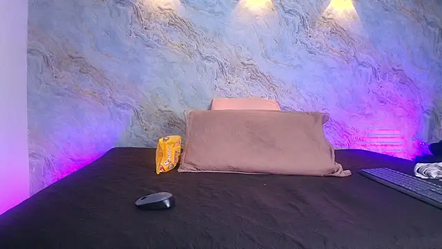 abbyrouss  online show from 23, 10, 2025