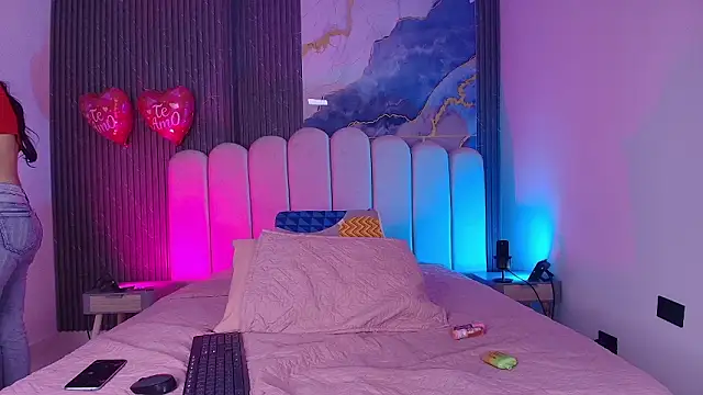 abbyrouss  online show from 18, 2, 2026