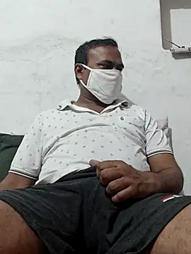 Famit025 online show from 5, 4, 2026