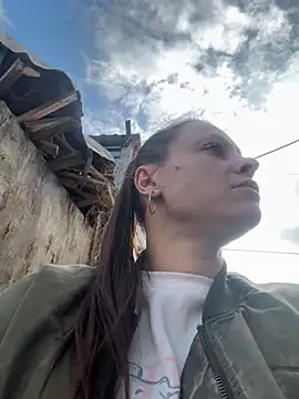 Jessie Queen 1 online show from 24, 10, 2025