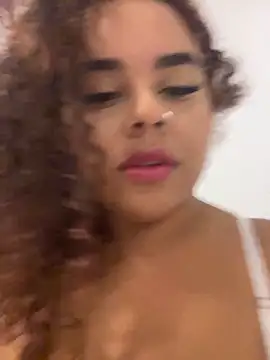 Snapshot of ___seusegredo chatting on 3, 6, 2026 seusegredo online show from 3, 6, 2026