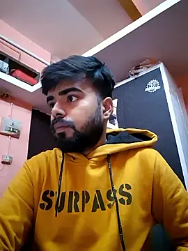 soniriyaa010101 online show from 14, 1, 2026