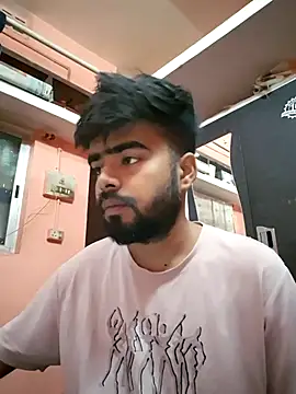 soniriyaa010101 online show from 28, 3, 2026