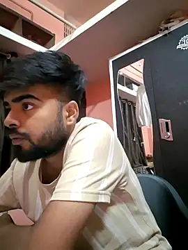 soniriyaa010101 online show from 15, 4, 2026