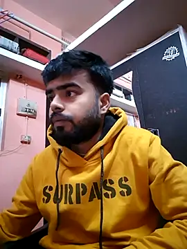 soniriyaa010101 online show from 1, 12, 2025