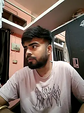 soniriyaa010101 online show from 12, 4, 2026