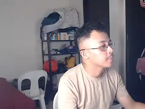 itsyour Asianboy15 online show from 8, 3, 2026