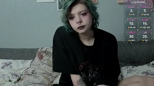 Alice Zev online show from 12, 10, 2025