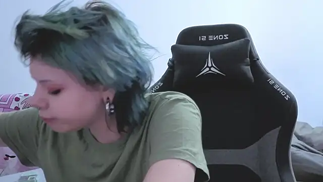 Alice Zev online show from 9, 9, 2025